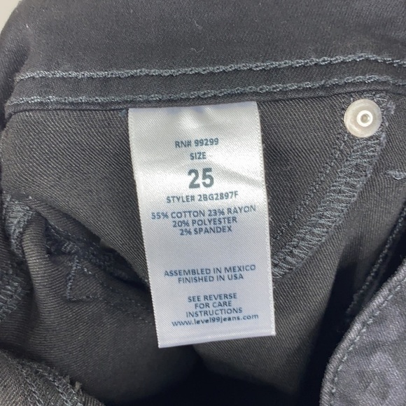 Level 99 NWT Black Leopard Ultra High Rise Skinny Jeans Women's Size 25 - Picture 9 of 9